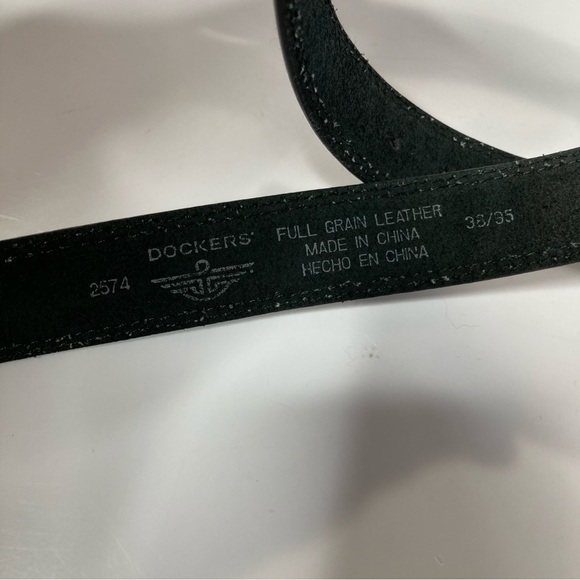 Dockers full grain leather black belt size 38 - Picture 4 of 6